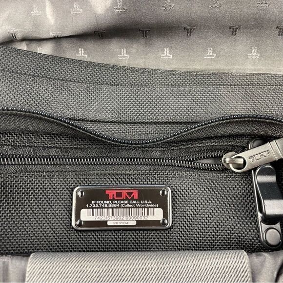 Tumi Nylon Briefcase   - Picture 10 of 10